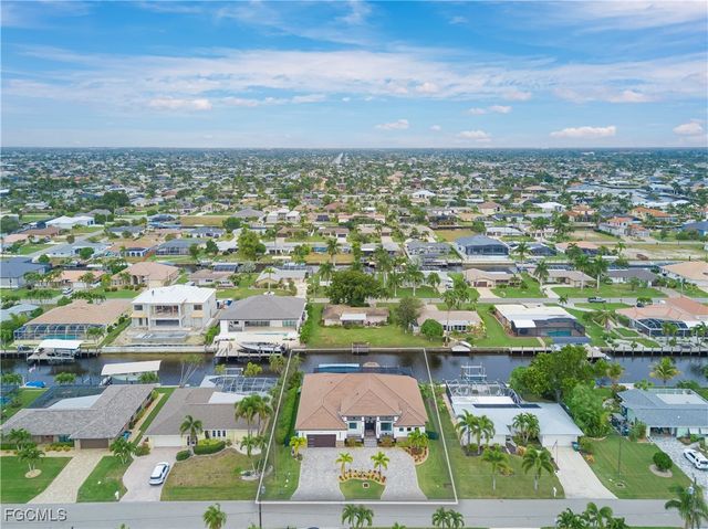 141 SW 54th ST, Cape Coral, FL 33914