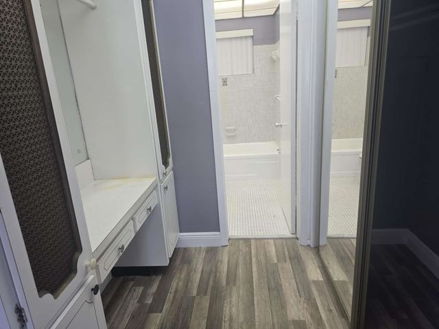 1320 NW 43rd Ter, Lauderhill, FL 33313