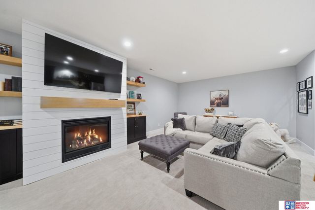 9631 Toma Road, Lincoln, NE 68526