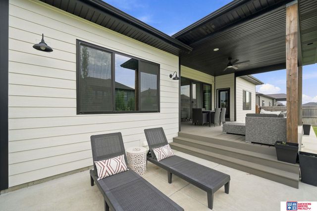 9631 Toma Road, Lincoln, NE 68526