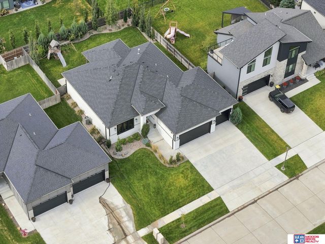 9631 Toma Road, Lincoln, NE 68526