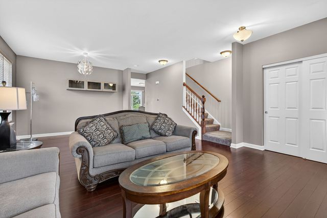12807 Timber Wood Circle, Plainfield, IL 60585