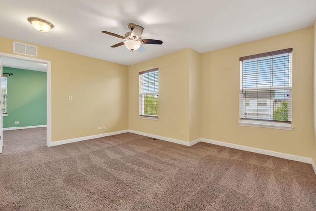 12807 Timber Wood Circle, Plainfield, IL 60585