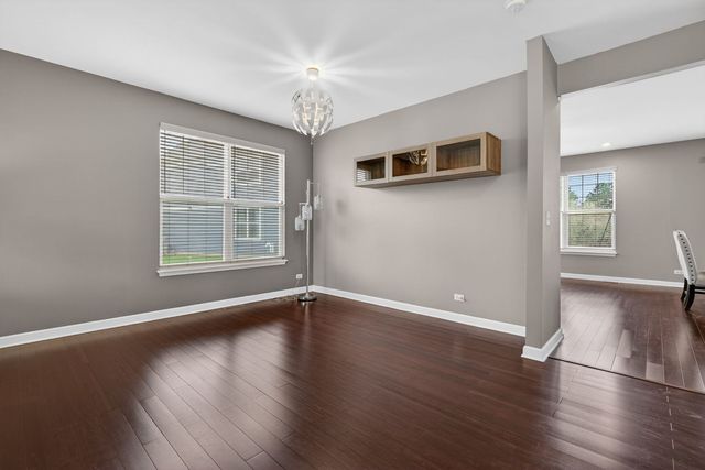 12807 Timber Wood Circle, Plainfield, IL 60585