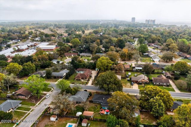 611 Anniston Avenue, Gulfport, MS 39507