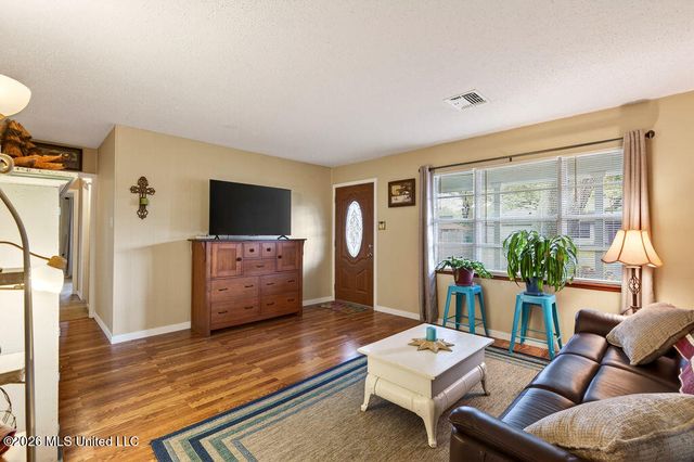 611 Anniston Avenue, Gulfport, MS 39507