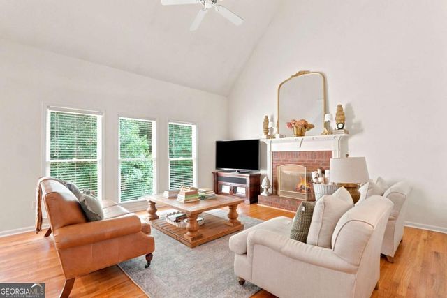 982 Bridge Mill Avenue, Canton, GA 30114