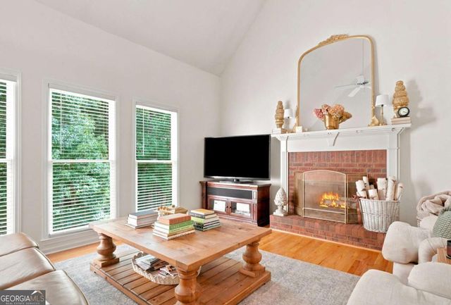982 Bridge Mill Avenue, Canton, GA 30114