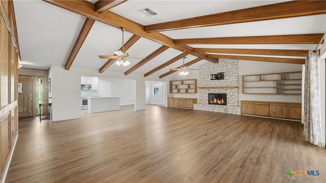 132 W Outer Drive, Canyon Lake, TX 78133