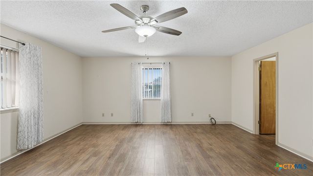 132 W Outer Drive, Canyon Lake, TX 78133