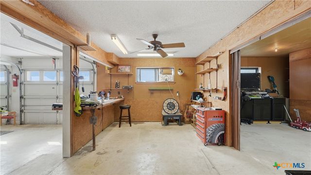 132 W Outer Drive, Canyon Lake, TX 78133
