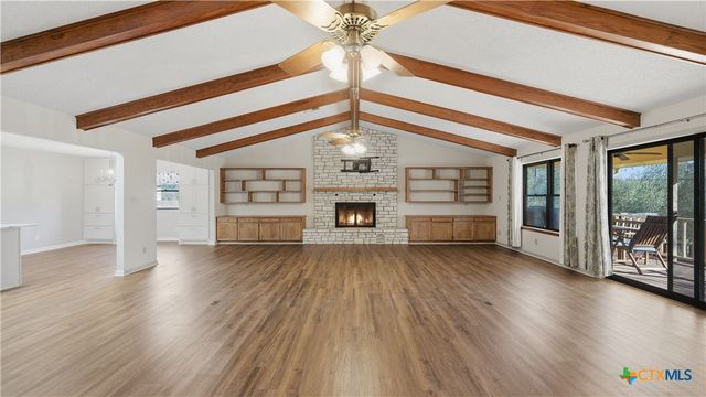 132 W Outer Drive, Canyon Lake, TX 78133