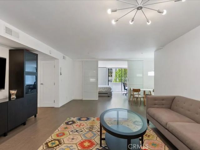 10660 Wilshire Boulevard 302, Los Angeles, CA 90024