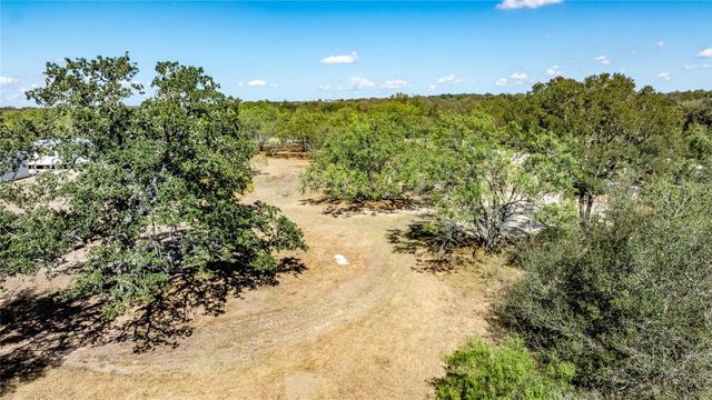 133 Wright DR, Cedar Creek, TX 78612