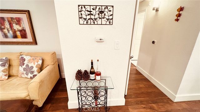 19350 Sherman Way 231, Reseda, CA 91335