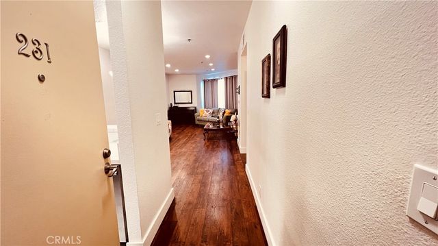 19350 Sherman Way 231, Reseda, CA 91335
