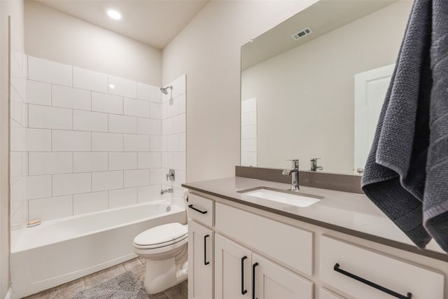 1201 Bonsmara Drive, Northlake, TX 76247