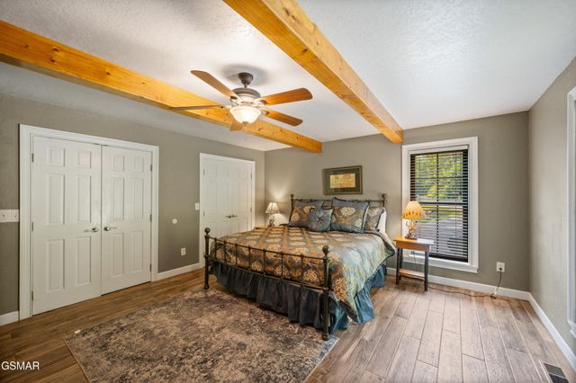 4273 Pittman Center Road, Sevierville, TN 37876