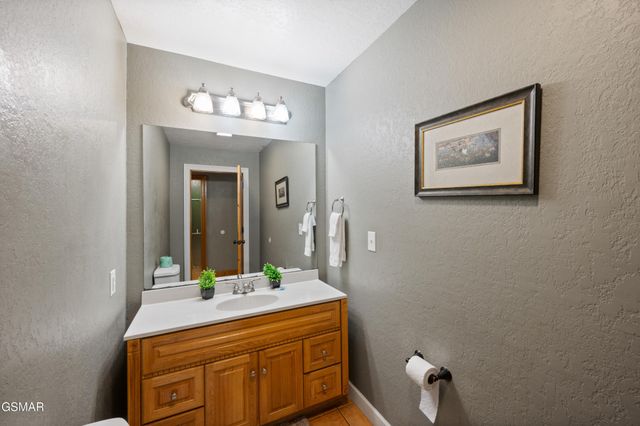 4273 Pittman Center Road, Sevierville, TN 37876