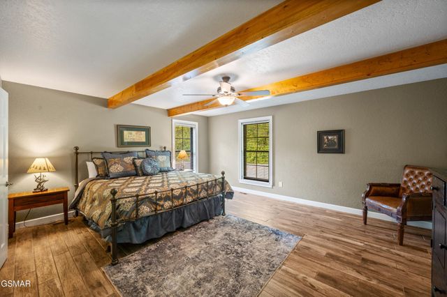 4273 Pittman Center Road, Sevierville, TN 37876