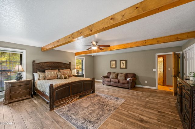 4273 Pittman Center Road, Sevierville, TN 37876