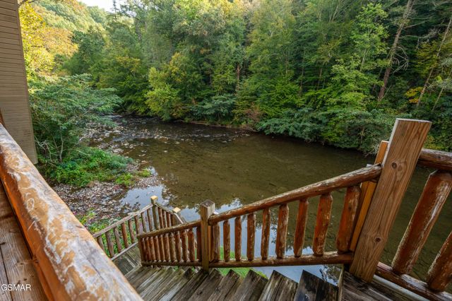 4273 Pittman Center Road, Sevierville, TN 37876