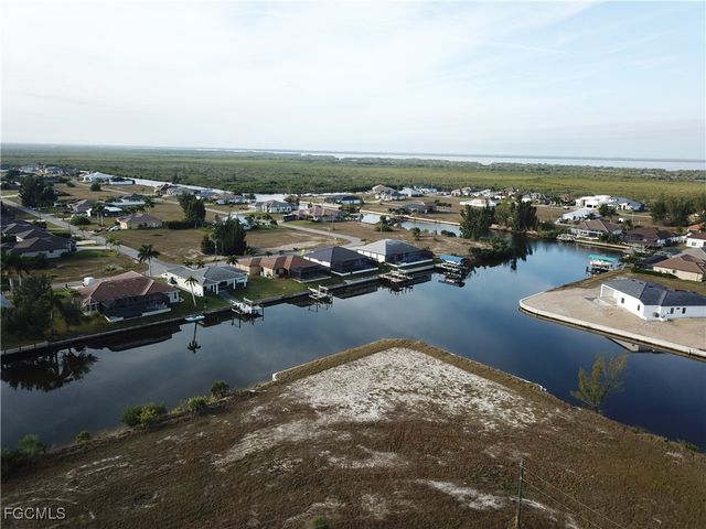 3100 NW 45th PL, Cape Coral, FL 33993