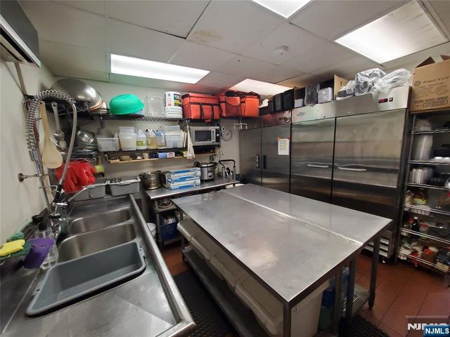 165 Terrace Street, Haworth, NJ 07641