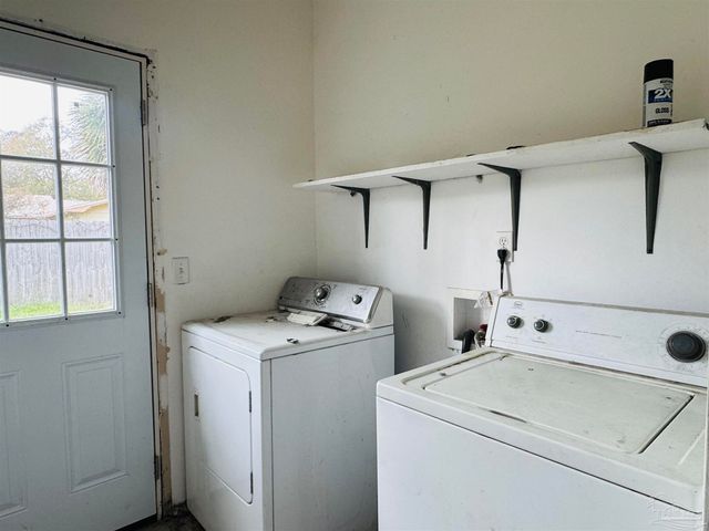 41 N 71st Ave, Pensacola, FL 32506