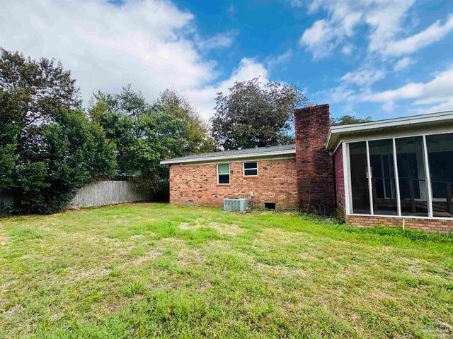 41 N 71st Ave, Pensacola, FL 32506