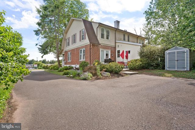 133 W MAIN ST, Trappe, PA 19426