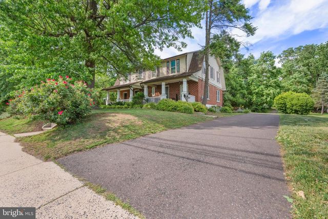 133 W MAIN ST, Trappe, PA 19426