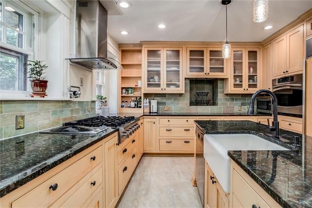 612 Emanuel Cleaver II Boulevard, Kansas City, MO 64110