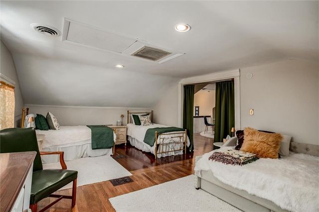 612 Emanuel Cleaver II Boulevard, Kansas City, MO 64110