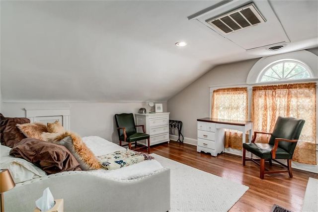 612 Emanuel Cleaver II Boulevard, Kansas City, MO 64110
