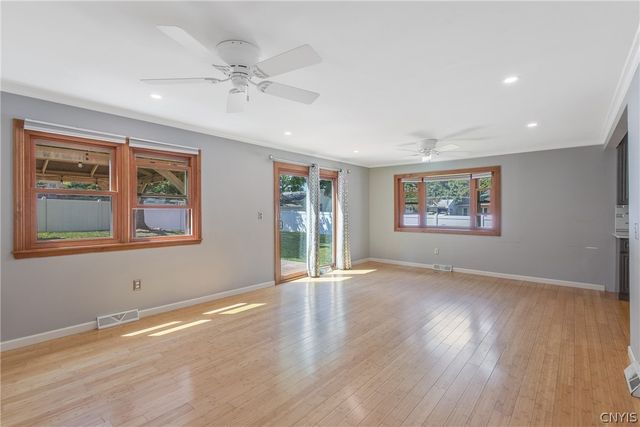 200 Camillus Drive, Camillus, NY 13031