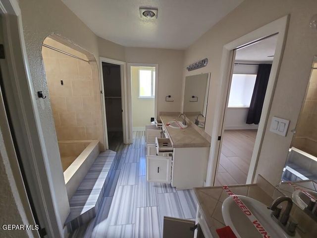 1212 BELVIDERE Street, El Paso, TX 79912