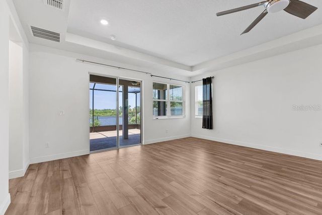 7322 34TH COURT E, Sarasota, FL 34243