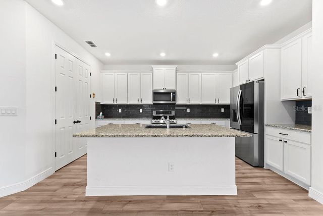 7322 34TH COURT E, Sarasota, FL 34243