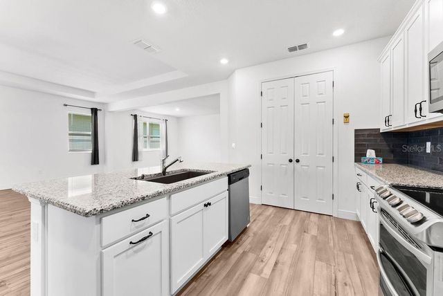 7322 34TH COURT E, Sarasota, FL 34243
