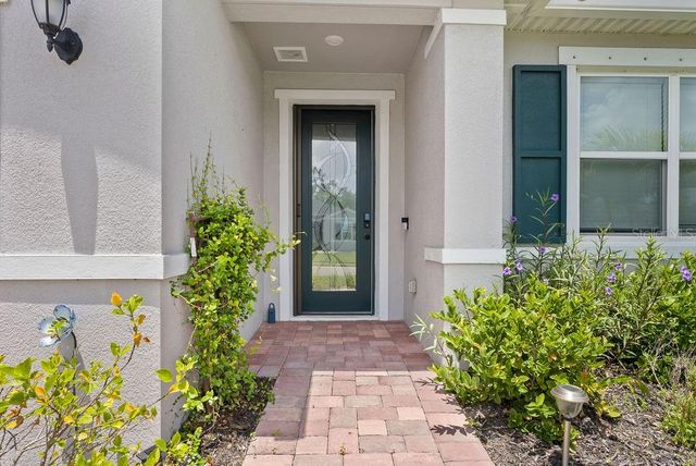 7322 34TH COURT E, Sarasota, FL 34243