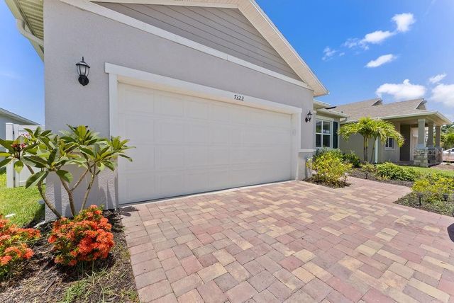 7322 34TH COURT E, Sarasota, FL 34243