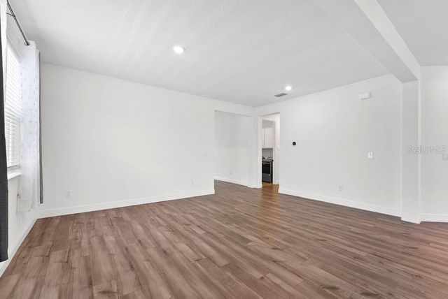 7322 34TH COURT E, Sarasota, FL 34243