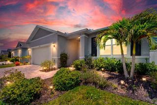7322 34TH COURT E, Sarasota, FL 34243