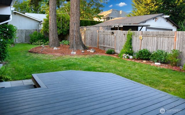 4902 NE 7th Place, Renton, WA 98059