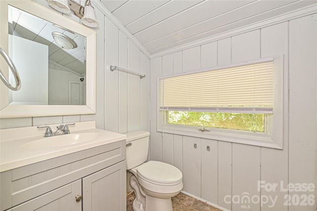 217 Bennett Street, Charlotte, NC 28213
