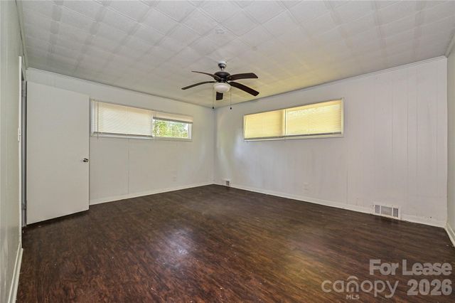 217 Bennett Street, Charlotte, NC 28213