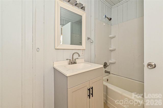 217 Bennett Street, Charlotte, NC 28213
