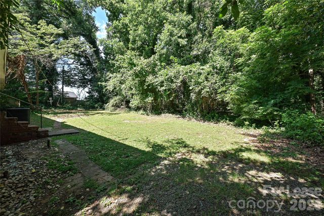 217 Bennett Street, Charlotte, NC 28213