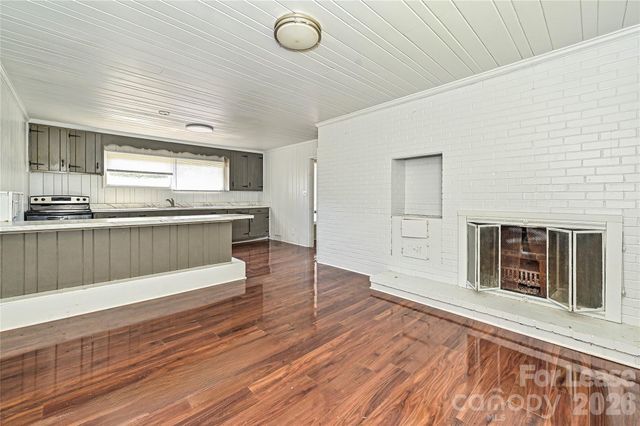 217 Bennett Street, Charlotte, NC 28213